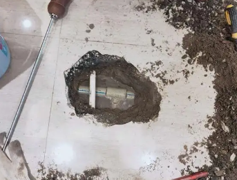 察哈尔右翼中测漏水电话